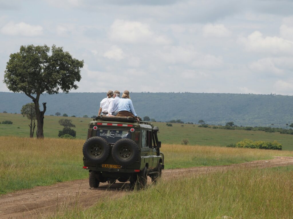 what to wear on a safari in Kenya