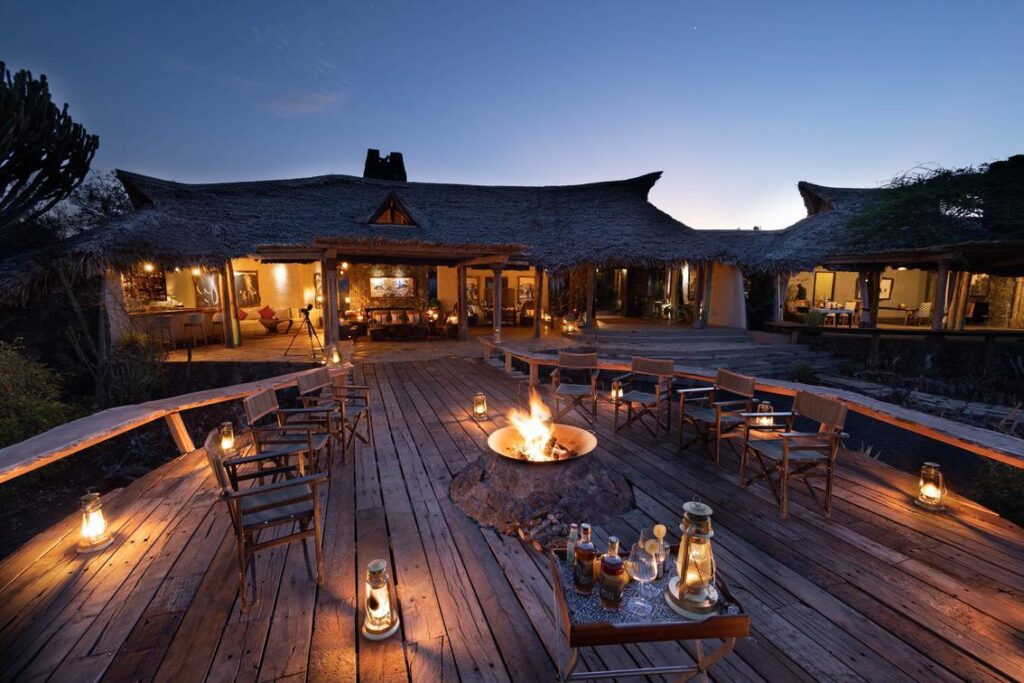 Safari sundowner Kenya